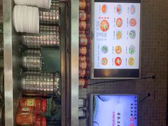 -红鼻子桂林米粉(金唐新光界店)
