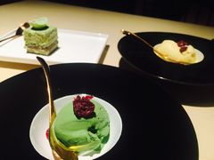 -余欢领鲜火锅(新街口店)