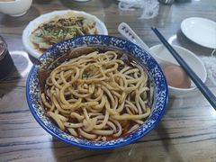 -陇上全荟兰州传统牛肉面(延吉路店)