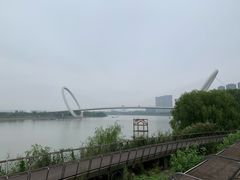 -南京眼步行桥