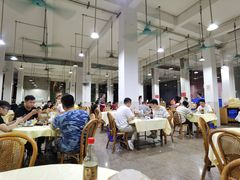 大堂-标记美食新鲜猪杂(兴南大道店)