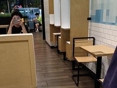 -麦当劳(西客站店)