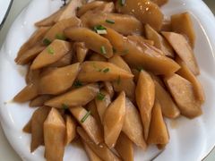 油焖茭白-七的湖·晚芳亭·阳澄湖农家菜·大闸蟹(莲花岛店)