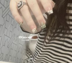 -妙睫屋日式美甲美睫