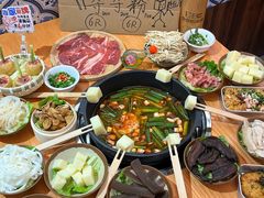 -黔三一夺夺粉酸汤火锅(百信店)