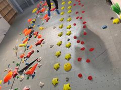 -CLIFFS颗粒攀岩(萧山众安店)