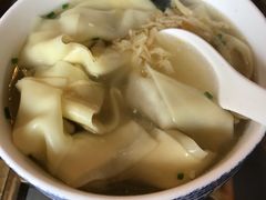 -笑来喜馄饨小笼工坊店(湖滨街店)