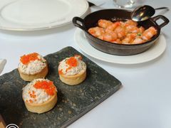 橄榄油香蒜虾仁-ELROJO红·西班牙餐厅(中骏世界城店)