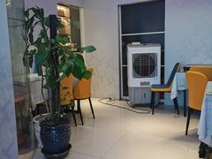 -忘忧草融合私房菜(红鼎国际店)