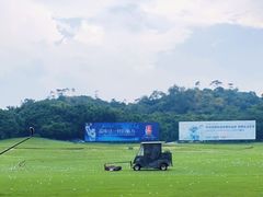 -麓湖高尔夫球俱乐部