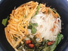 -桂在香知桂林米粉(南岗松雷店)