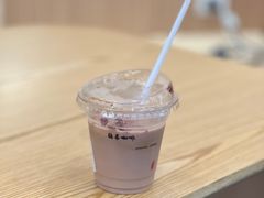 粉墨春秋(玫瑰乌龙咖啡)-鹊茶咖啡•新中式(深圳首店)