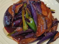 -荷塘秋月·本帮江浙菜(国权路店)