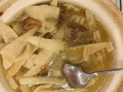 -宜宾海鲜酒家·三十年老字号