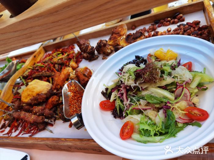 久里精酿啤酒餐厅(南岗工大店)夏威夷蔬菜沙拉图片