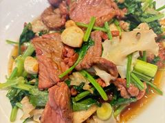 香菜摔打鲜牛肉-桂满陇·杭州饭店(清河万象店)