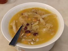 -港丽餐厅(高德置地店)