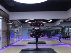 -锐菲特游泳体育健身中心(滨江店)