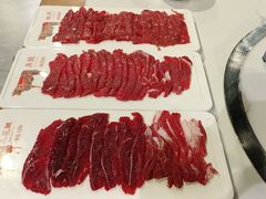 -周记潮汕牛肉·小龙虾烧烤(九亭金地广场店)