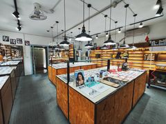 -罗伯特眼镜·蔡司官方授权(罗湖国贸店)