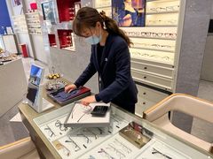 -茂昌眼镜(南京西路店)
