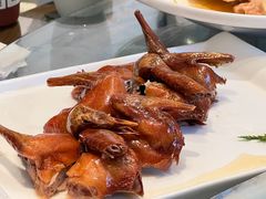 脆皮乳鸽-燕郊烧鸽子(和众店)