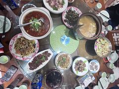 -房县土本味土鸡汤特色餐厅(沌口店)