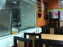 大堂-老边饺子馆(北京南站3店)