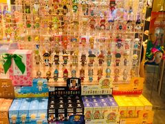 -泡泡玛特POPMART(杭州乐堤港店)