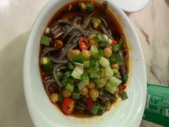 酸辣蕨菜根-茅庐川菜(青岛凯德店)