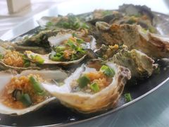 蒜蓉蒸生蚝-红月湾海鲜饭店•沙滩海景(双月湾店)