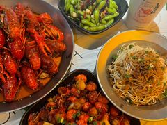 -巴厘龙虾·榜首油焖大虾(音乐学院·沿江酒馆店)