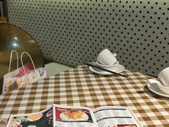 -新大咀港式茶餐厅(宝山万达店)