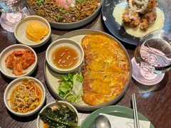 -Fuzzy Bistro 浮几韩餐·茶酒馆