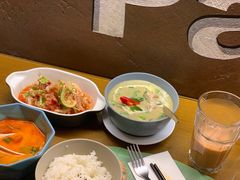 柠檬酸辣无骨凤爪-帕蓝·暹罗料理(曲阳店)
