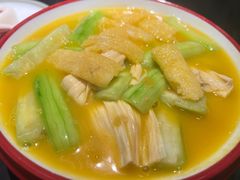 竹荪烩鲜腐竹-麻六记(凤凰汇店)