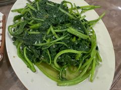 -盛得农家美食·无花果浸鸡·古法烧鸡·竹筒饭(白水寨森林海店)