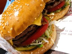 -The Habit Burger Grill 哈比特汉堡(爱琴海店)