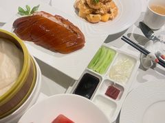 -贝勒爷·酥不腻烤鸭