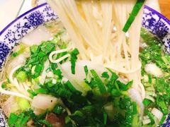 -陇上全荟兰州传统牛肉面(延吉路店)