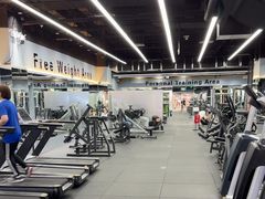 -VLines耀能运动24小时·月付制健身(京广桥店)