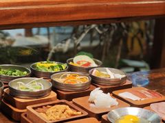 -银米·云南传统过桥米线(双廊黑金冠店)