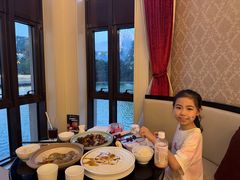 -安吉银润锦江城堡酒店(Hello Kitty主题乐园店)