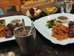 -新伊邑牛扒披萨西餐厅