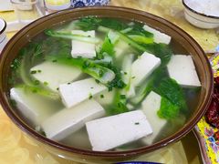 -乡土特色.冷锅鱼.牦牛肉汤锅