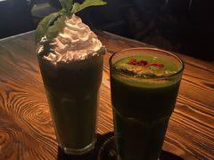 开心果牛油果奶昔-杂咖zacup(领展中心城店)