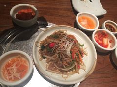 萨拉伯尔(燕莎店)-萨拉伯尔(燕莎友谊商城店)