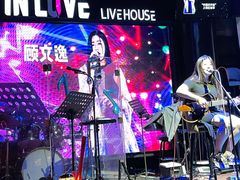 -INLOVE Live House