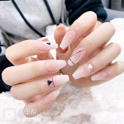 -Pink You美甲洗眉纹绣定制中心