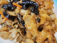-鑫真味私房菜馆